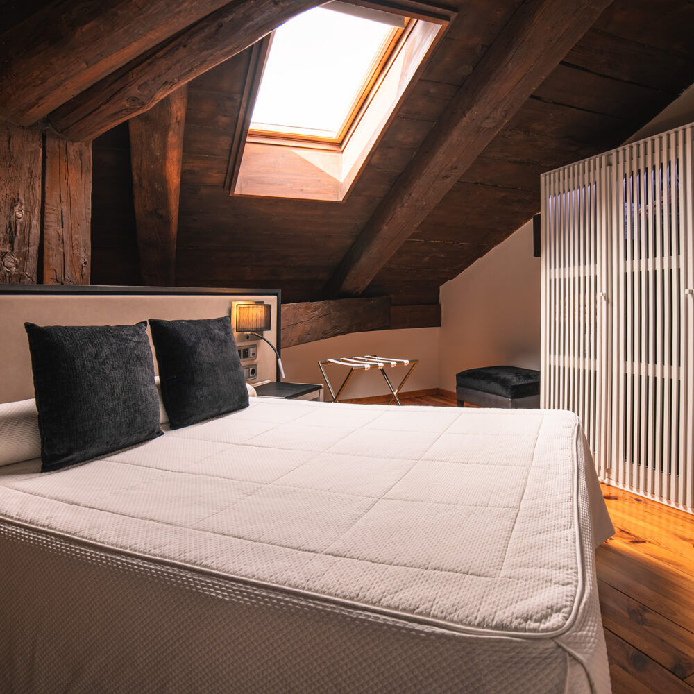 Shop Primary Image Shop Primary Image