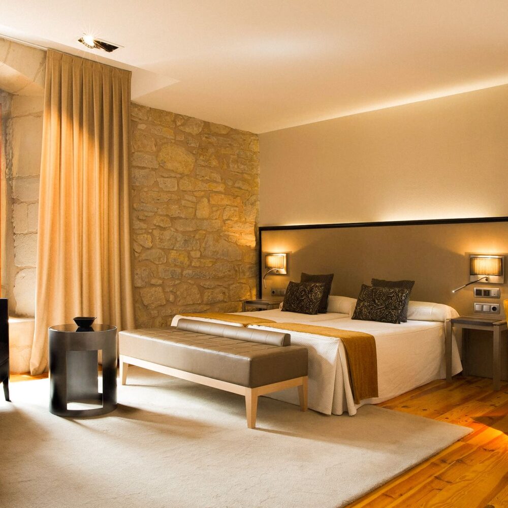 Shop Primary Image Shop Primary Image