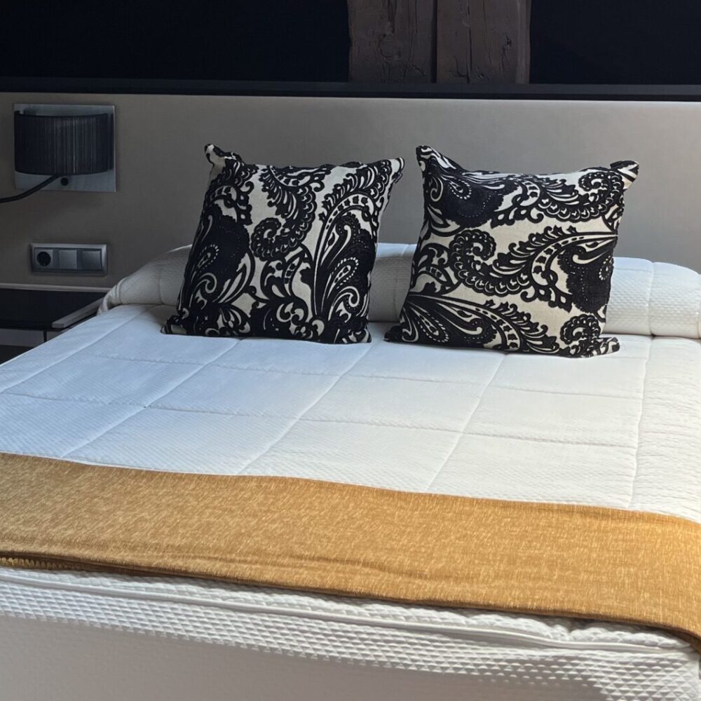 Shop Primary Image Shop Primary Image